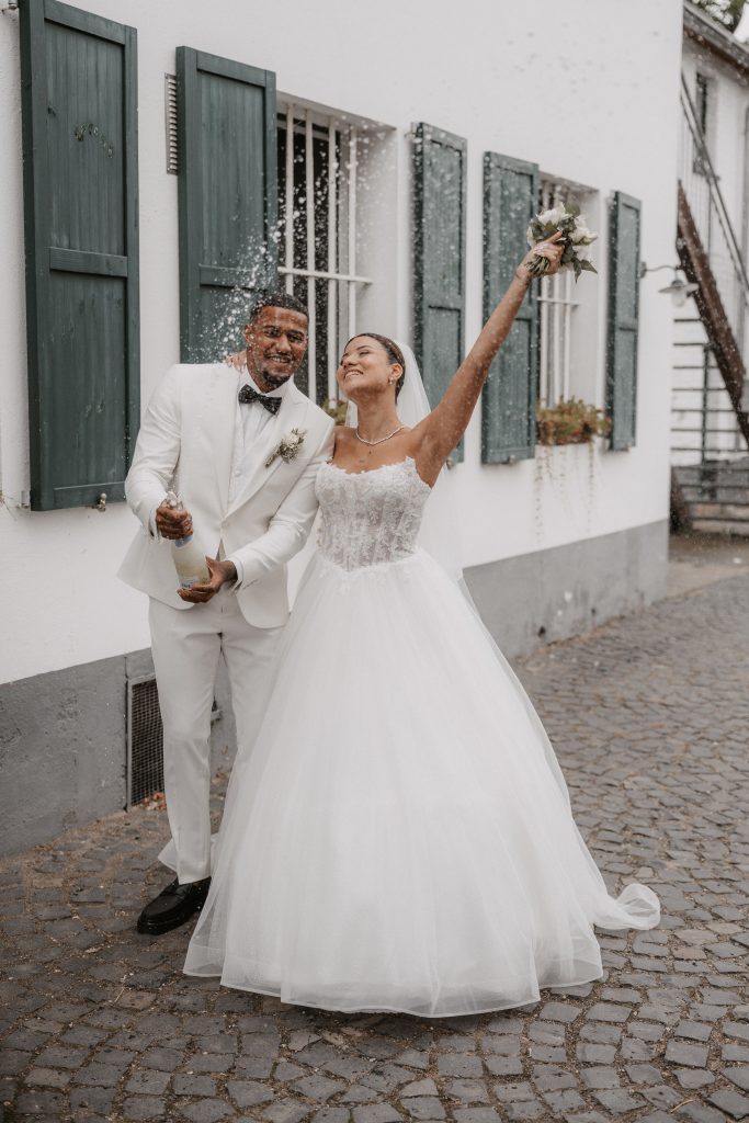 freie Trauung Hochzeit Bergheim Millianshof Cathy Kohlenberg Fotografie