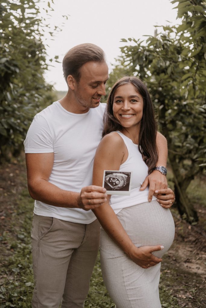Babybauchshooting in Bad Neuenahr-Ahrweiler, Cathy Kohlenberg Fotografie