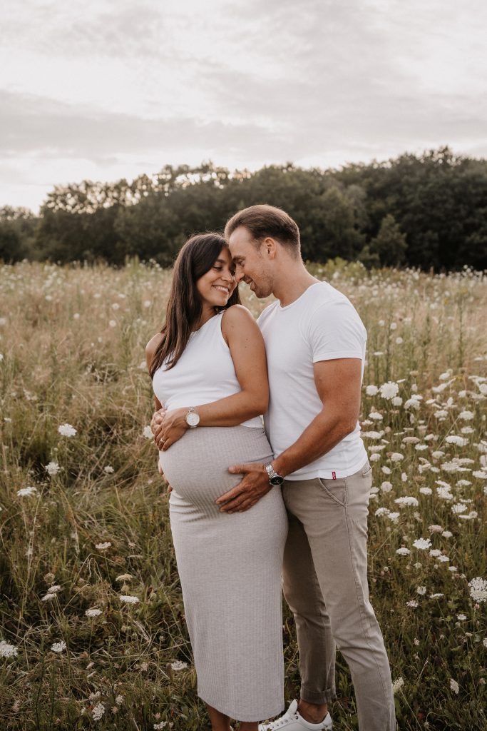 Babybauchshooting in Bad Neuenahr-Ahrweiler, Cathy Kohlenberg Fotografie