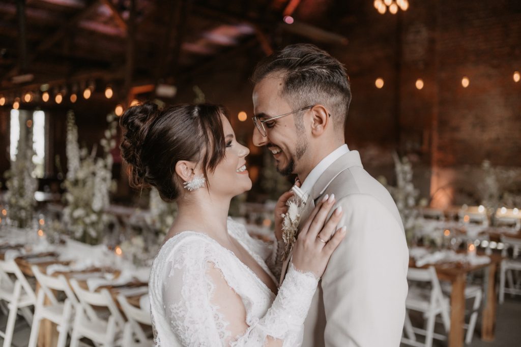 Paarshooting Scheunenhochzeit Köln