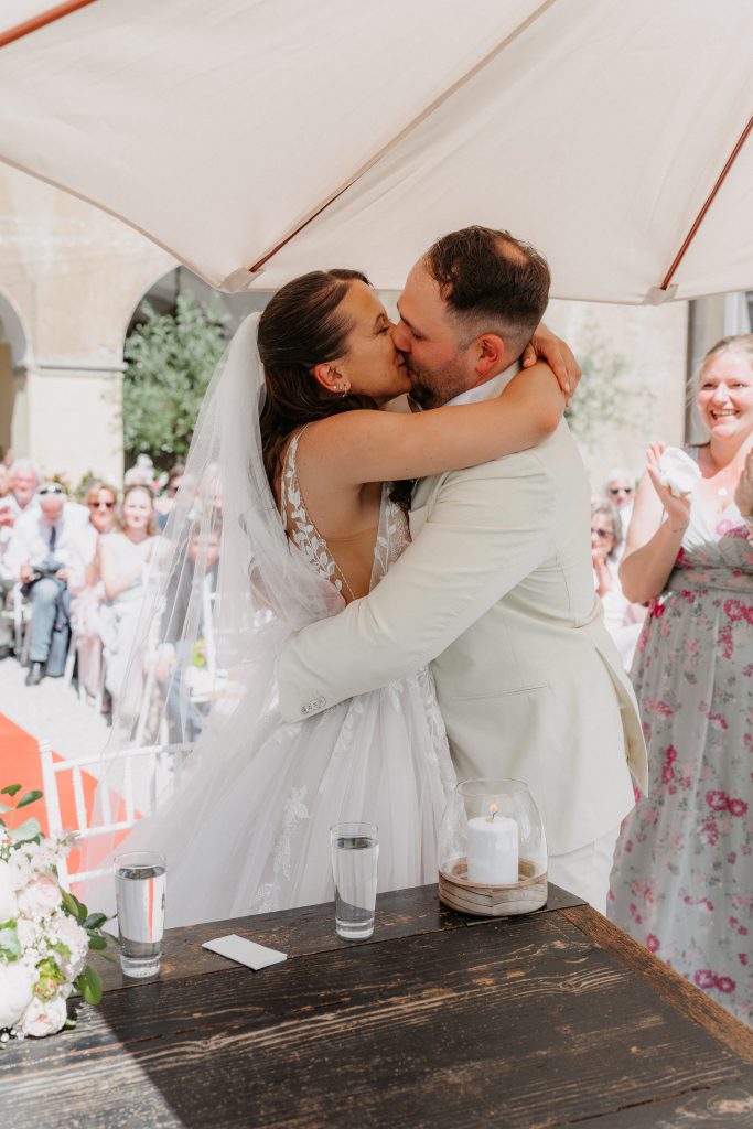 Hochzeit Schloss Arenfels Cathy Kohlenberg Fotografie freie Trauung
