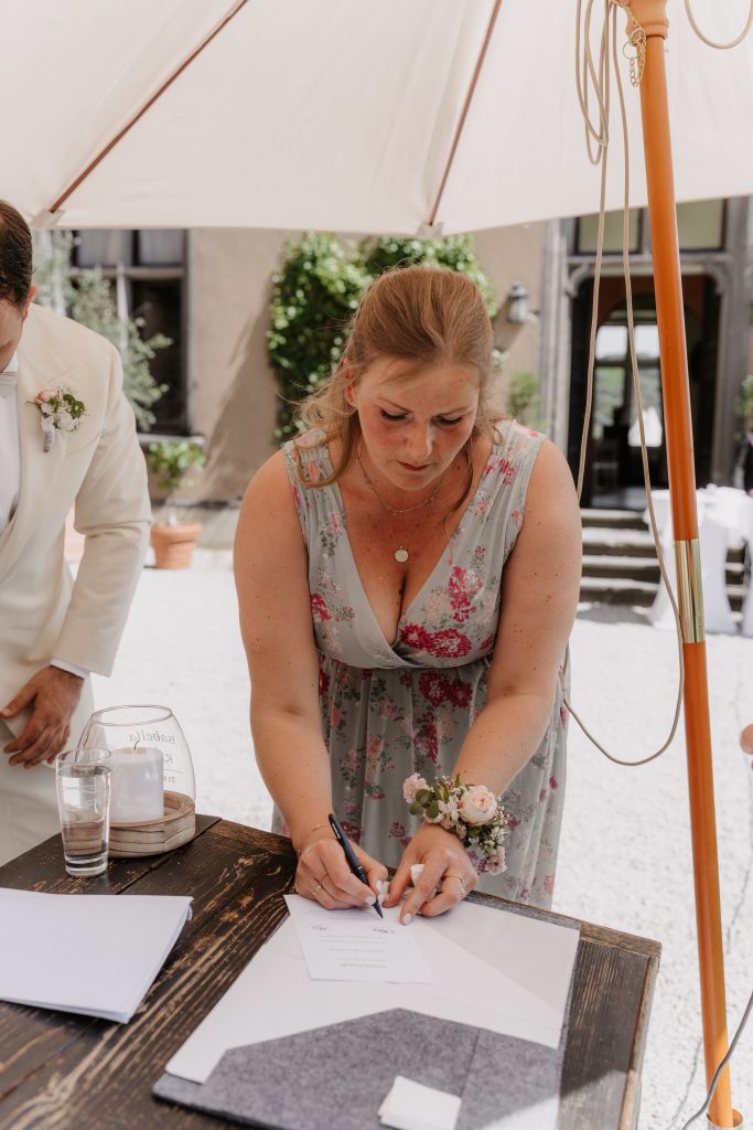 Hochzeit Schloss Arenfels Cathy Kohlenberg Fotografie freie Trauung