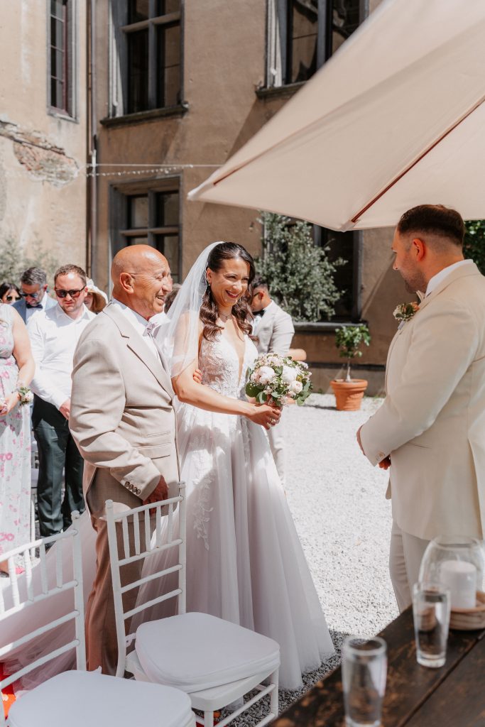 Hochzeit Schloss Arenfels Cathy Kohlenberg Fotografie freie Trauung