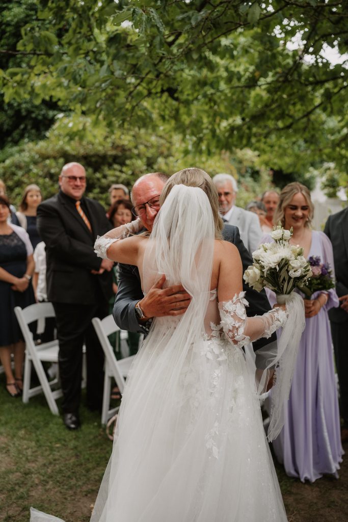 Hochzeit auf den Waldorfer Höfen Cathy Kohlenberg Fotografie freie Trauung