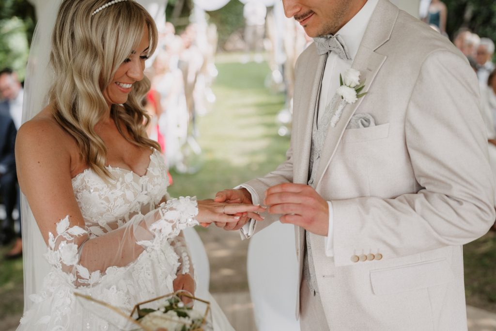 Hochzeit auf den Waldorfer Höfen Cathy Kohlenberg Fotografie freie Trauung