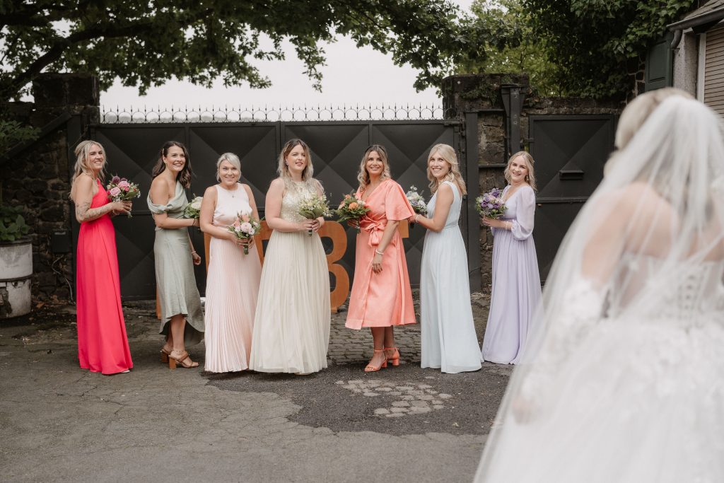 Hochzeit auf den Waldorfer Höfen Cathy Kohlenberg Fotografie First Look Mädels