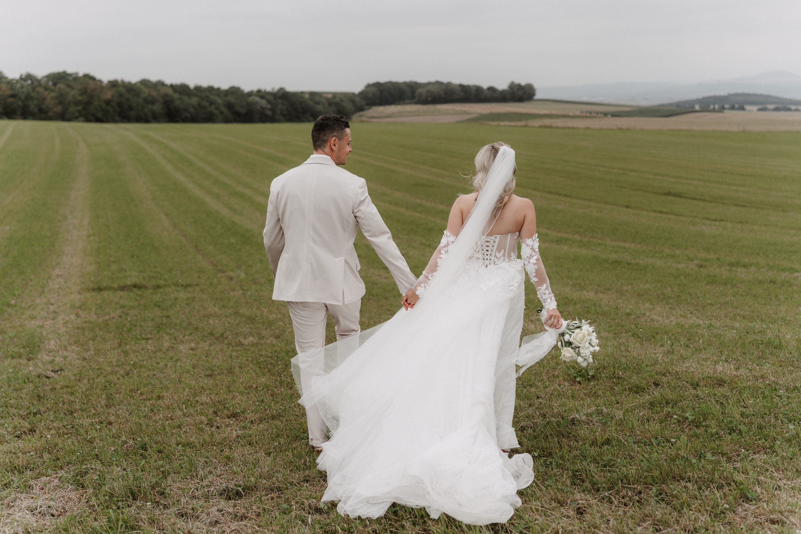 Hochzeit auf den Waldorfer Höfen Cathy Kohlenberg Fotografie Brautpaarshooting