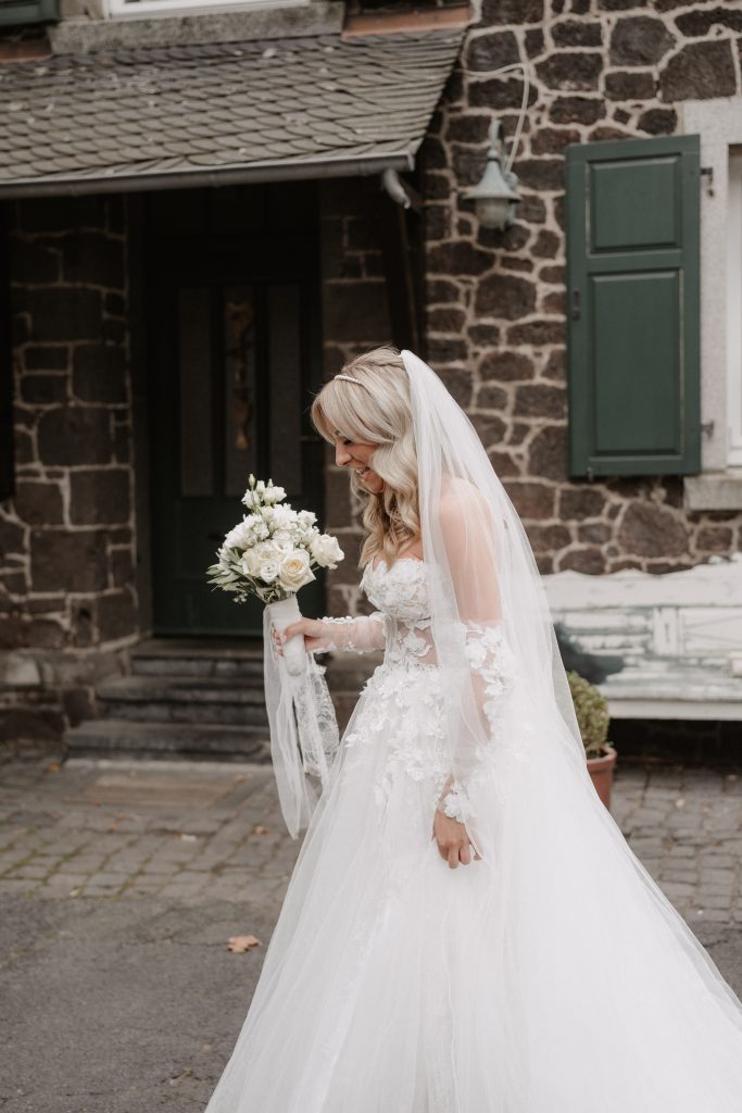 Hochzeit auf den Waldorfer Höfen Cathy Kohlenberg Fotografie First Look Mädels