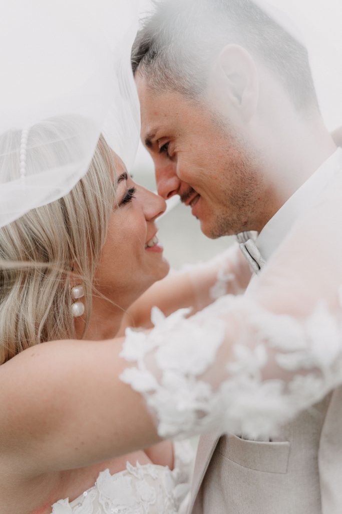 Hochzeit auf den Waldorfer Höfen Cathy Kohlenberg Fotografie Brautpaarshooting
