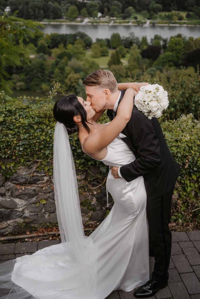 Heiraten am Rolandsbogen Brautpaarshooting Cathy Kohlenberg Fotografie